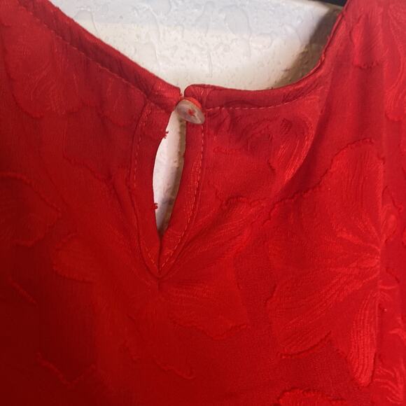 Roolee Women’s Red Midi Dress Floral Detail NWT Sz M Polyester Shift Style - Picture 7 of 13